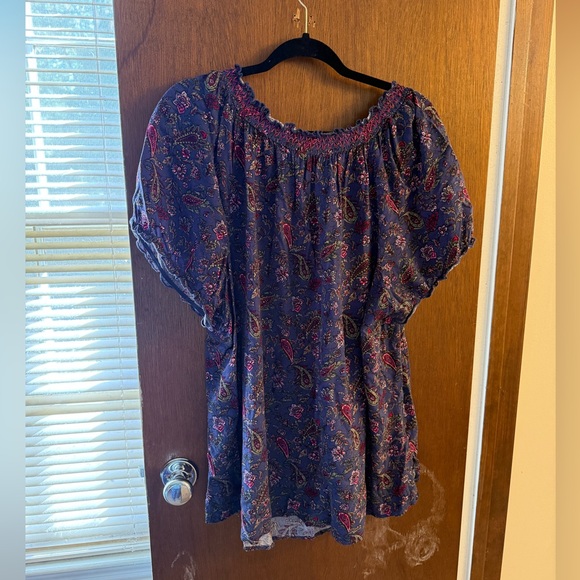 Faded Glory Blue and Pink Floral Blouse size 3X - Picture 2 of 3